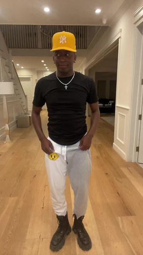 That thing was thanging | do you know what's going on over here dance