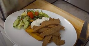 Näin syntyy kotitekoinen kebab – hittiresepti leviää nyt verkossa - Stara.fi