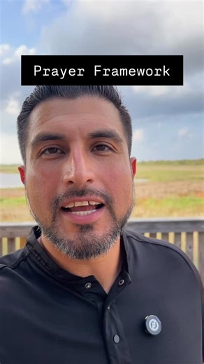 A simple way to pray when you don’t know where to start. Also an easy way to teach the kiddos. #faith #prayer | Miles Ponce