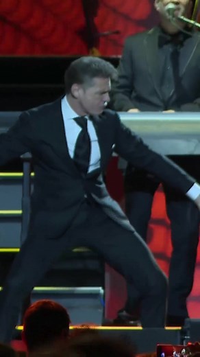 Luis Miguel en Pamplona: Concierto Inolvidable