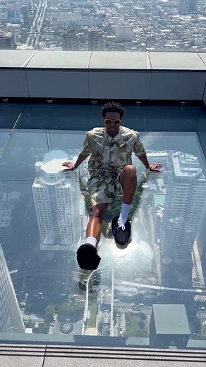 Headed into the weekend like… | Johnny Manuel