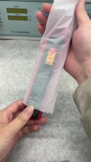 High-Precision Mini Clamp Meter: BSIDE UX1 Review