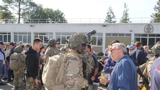 « Un site mythique » : l’académie militaire de Saint-Cyr ouvre ses portes, et c’est un succès