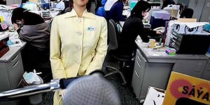 Saya, la maestra robot