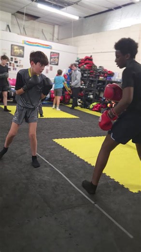 Kids Boxing 5pm Monday & Wednesday age 7 all levels welcome #kids #boxing #fun #fitness #activities @Akia