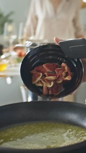 Descubre con BRA cómo el amor y la dedicación transforman tu casa en el mejor restaurante del mundo.🌟. | Cocina con BRA