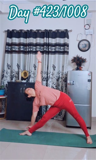 Day 423/1008 || Yoga Mat & Me: The Yoga Challenge|#short#yoga #yogashorts #Mat&Me