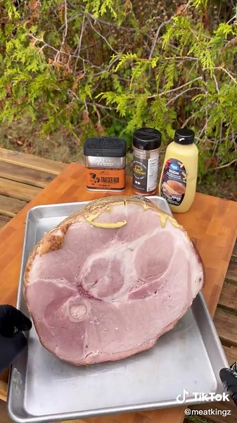 Perfectly smoked sweet and orange ham shank #ham #asmrfood