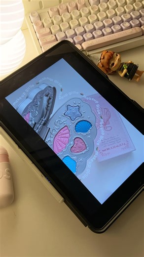 ipsita ★ on Instagram: "⭑.ᐟ cute aesthetic text effect tutorial 稜 — @vivacutapp has seriously become one of my go-to photo editing tools!  the text brush tool makes it super fun and effortless to add those cute, trendy doodles everyone loves !! plus, you can play around with text size and colours to match your vibe, which instantly makes photos pop – honestly, it’s such a game-changer for creating aesthetic posts—you guys need to try it out! "