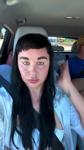 244K views · 653 reactions | Amanda Bynes looks cute in new selfie video with friends  | Meme Girls | Facebook