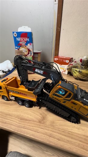 Excavator Adventures: A Day with RC Trucks