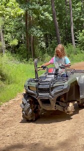 564K views · 1.4K reactions | It just flew off… 臘‍♂️ | Boggin' On The Plains | Facebook