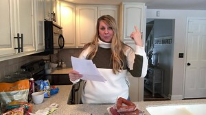 24K views · 137 reactions | Check out Jenn’s grocery haul for the week! She got groceries to prep 7 (yes 7) meals for $60!! Watch her meal prep Monday at 1pm EST where she’ll prep 5 of these meals in less than 1 hour to have fresh meals for the week! Check out all our meals plans + grab a sample meal plan for just $2! Check out the meal plans - https://mealplans.5dinners1hour.com/mpbp/?ref=10 | 5 Dinners 1 Hour | Facebook