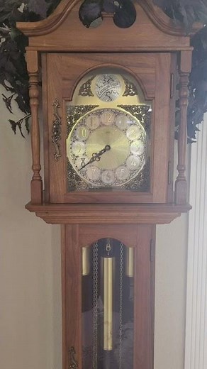 Grandfather Clock chime sound effect