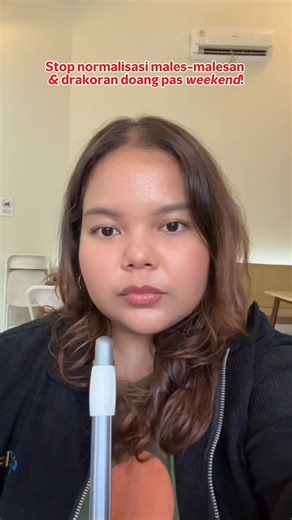 Hehehe ya gimana nggak pengen streamingan terus kalo bisa bebas akses WeTV 🙄 Udah tau belum kalo kamu bakal auto berlangganan WeTV setelah aktifin paket internet Super Seru, Combo Sakti, Internet Sakti, atau OMG!*? Jadi bisa nonton sepuasnya kapan aja, deh~ Cuss, langganan sekarang juga di MyTelkomsel! *Syarat dan ketentuan berlaku. | Telkomsel