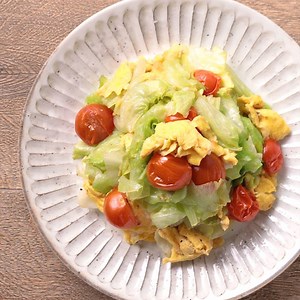レタスとミニトマトの簡単卵炒め 作り方・レシピ | クラシル