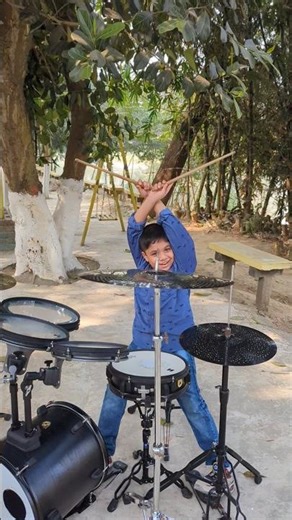 Drums Practice Kids #kidslearning #drums #practice #livemusical