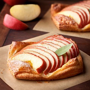 Welcome to your neighborhood bakery café! Fresh-baked pastries, baguette sandwiches, coffee drinks & signature cakes served with joy. | Paris Baguette