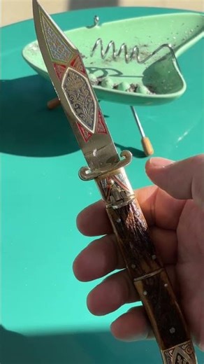 Decorated Toledo Shell Puller Switchblade