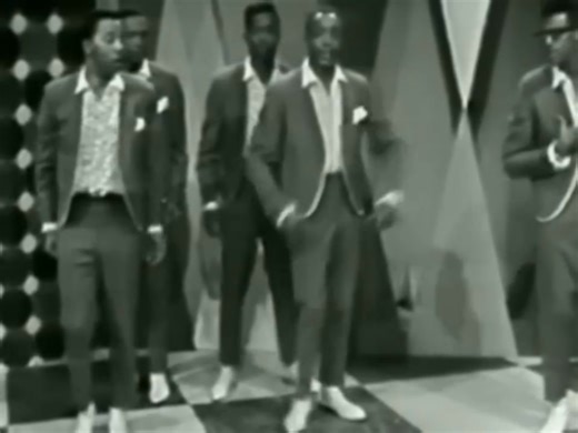 The Temptations Celebrate Enduring Love and Timeless Harmony in Their Iconic Hit "My Girl" ▶️ Watch Here: https://classicsmusic60s.buzz/the-temptations-celebrate-enduring-love-and-timeless-harmony-in-their-iconic-hit-my-girl | Best Songs Ever