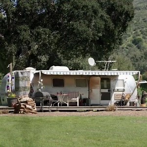 47K views · 1.3K reactions | We have a date, people! CAMPING. October 14th on HBO.  . . . #davidtennant Bridget Everett Ione Skye Lee Juliette Lewis #arturodelpuerto #brettgelman Janicza Bravo Cheyenne Haynes Jenni Konner Lena Dunham #CampingHBO | Jennifer Garner | Facebook