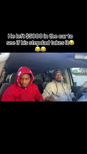 He flexed the money at the end 😂😂 #fyp #prank #stepdadprank #money #funny #foryou #crazychris #funnyvideos #funnyprank Bangerrrr🔥🔥🔥🔥🔥🔥