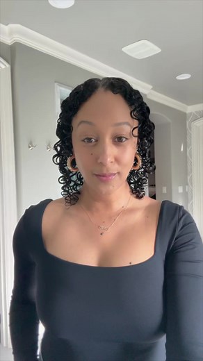 788K views · 11K reactions | Wait for it! 藍 I’ve been dedicated to see how long my hair can get. ➰➰➰ So I’ve been growing my hair out for the last 5 months! One more month to go to get it shaped! What kind of shape do you guys think I should get? What’s the longest time you’ve grown out your hair? #transformation #curlyhair #curlshaping Inspo✨: @azhaiboggs | Tamera Mowry | Facebook