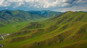 Rolling Green Hills of Mongolia – Landscapes in 4K
