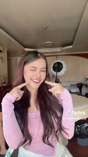 Perfect Body and Perfect Smile Dance Trend