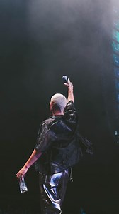 I know I’m late on this one hahahaha. But it was the meeeeanest time being able to play a show back in my hometown, Tauranga Moana 🙌🏾🙌🏾🙌🏾🙌🏾 E mihi ana ki a koutou katoa ✊🏾❤️ 📹 - @aio.media.nz | Stan Walker