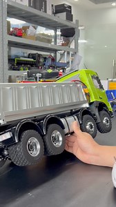 Switch between 2-axis drive mode and 4-axis drive mode at any time. | Toucanhobby