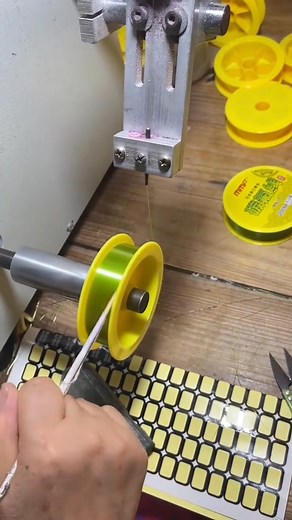 #Ballmillmachine #Constructionwastereuse #jawcrusher #mobilecrusher #Screeningequipment #hammercrusher #impactcrusher #stonecrusher #Riverpebblecrushingproductionline #lithotripter #Crushingandscreeningmachine | Bostony Schamberger