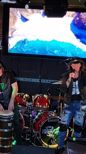 Hurricane! | Magic Room