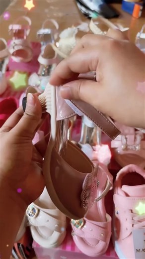 Fashion Princess heels Shoes leather sandals for kids girls Student Performance shoes butterfly heels Kid Rhinestone shoes girl sweet kids shoes girls new trend Soft Sole for Kids sandals
