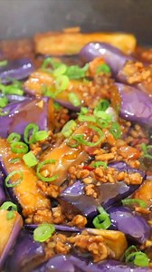 AWESOME Eggplants w/ Garlic Sauce Recipe! #eggplants #garlicsauce #chinesefood #chineserecipe #eggplant #asianrecipe Written Recipe: https://cicili.tv/eggplants-with-garlic-sauce-recipe/ Serves: 2 Prep time: 30 minutes Cook time: 10 minutes For the eggplants: 2 teaspoons salt 1 teaspoon rice vinegar 4 large Chinese eggplants, quartered the eggplants lengthwise, 2-inch long 1 tablespoon cornstarch 4 cups avocado oil For the stir-fry: 2 tablespoons avocado oil 6 ounces ground pork 1 tablespoon Sic
