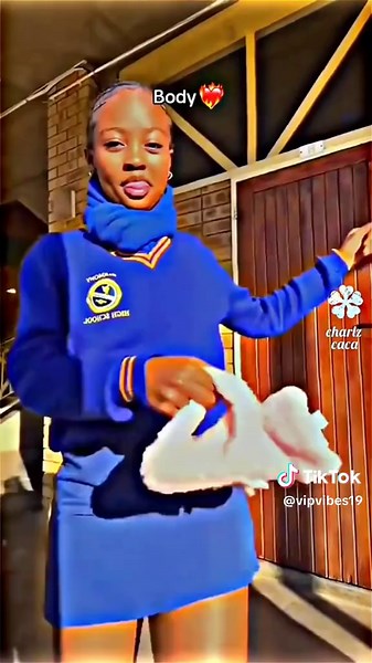 Ultimate Vibe Dance Tricks, Catchy Moves to Try Now, Join the Vibe Dance Fever #vibedance #trendingdance #dancechallenge #afrodance #fypdance