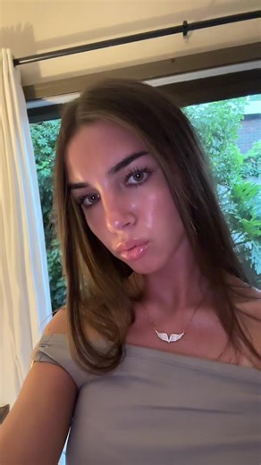 Ella (@_ellamacgregor)’s videos with original sound - princess of all the lands