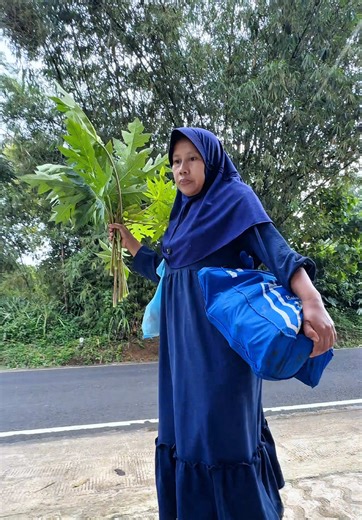 Daily Vlog by Indy Barbara: Duit Mulu!