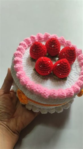 Wool birthday cake #crochet #handmade #diy