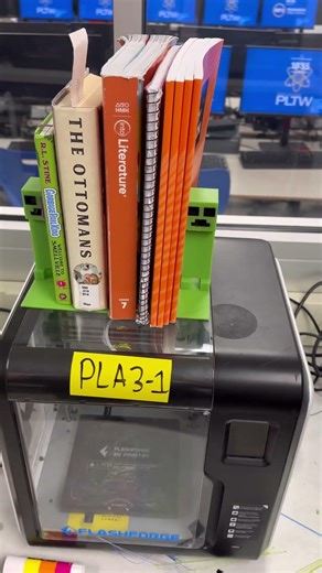 Don't Let Your Books EXPLODE! 💥 Minecraft Creeper Bookends DIY #shorts