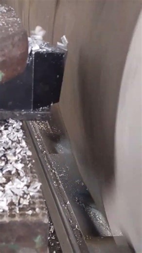 Smooth and satisfying lathe machine cutting 🔩⚙️Perfect metal turning with precision and power 💪Watc