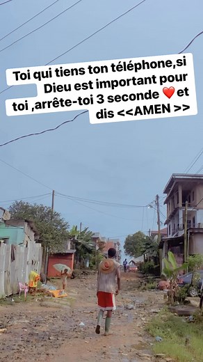 #Toi qui tien ton téléphone, si Dieu est important pour toi arrête toi 3 seconde et dit > @ | Azazel Carter