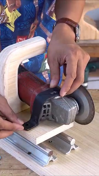 DIY Homemade Saw Blade Sharpening JIG Part1 | Woodworking TV