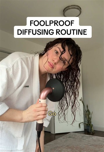 the diffuser isn’t the problem, it’s the technique 🤌🏼 here’s how I diffuse my curls for frizz-free volume: • hover diffuse on high fan high heat 3-5 inches away from my hair until it forms a curl cast • pixie (cup) diffuse on medium fan medium heat, flipping upside down and side to side for volume • scrunch out the crunch it’s so easy and once you go in this order it’s foolproof 🩵 my diffuser is the @Dyson USA supersonic r dryer diffuser attachment, but any diffuser will work here! x #diffusi