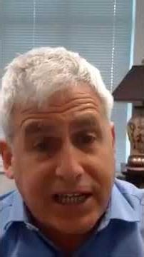 Reenactment of Jon Katz's winning assault closing argument through acting out the misidentification