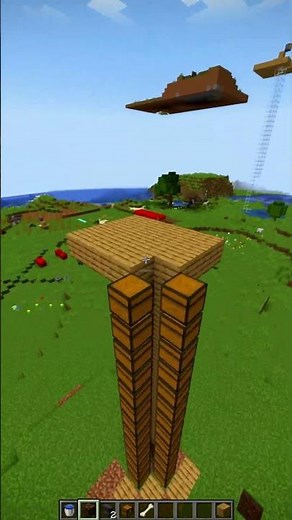 Minecraft LOVE This AMAZING Chest Lift Trick? #shorts #minecraft #gaming