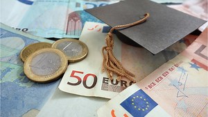 Rattachement fiscal d'un enfant : jusqu'à quel âge est-ce possible ?