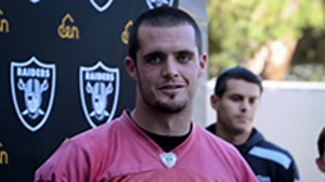 Quick Hits: Derek Carr Recaps His Record-Breaking Performance