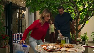 PARALLEL MOTHERS Movie Trailer