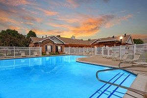 Maple Grove Villas | Apartment and Community Amenities